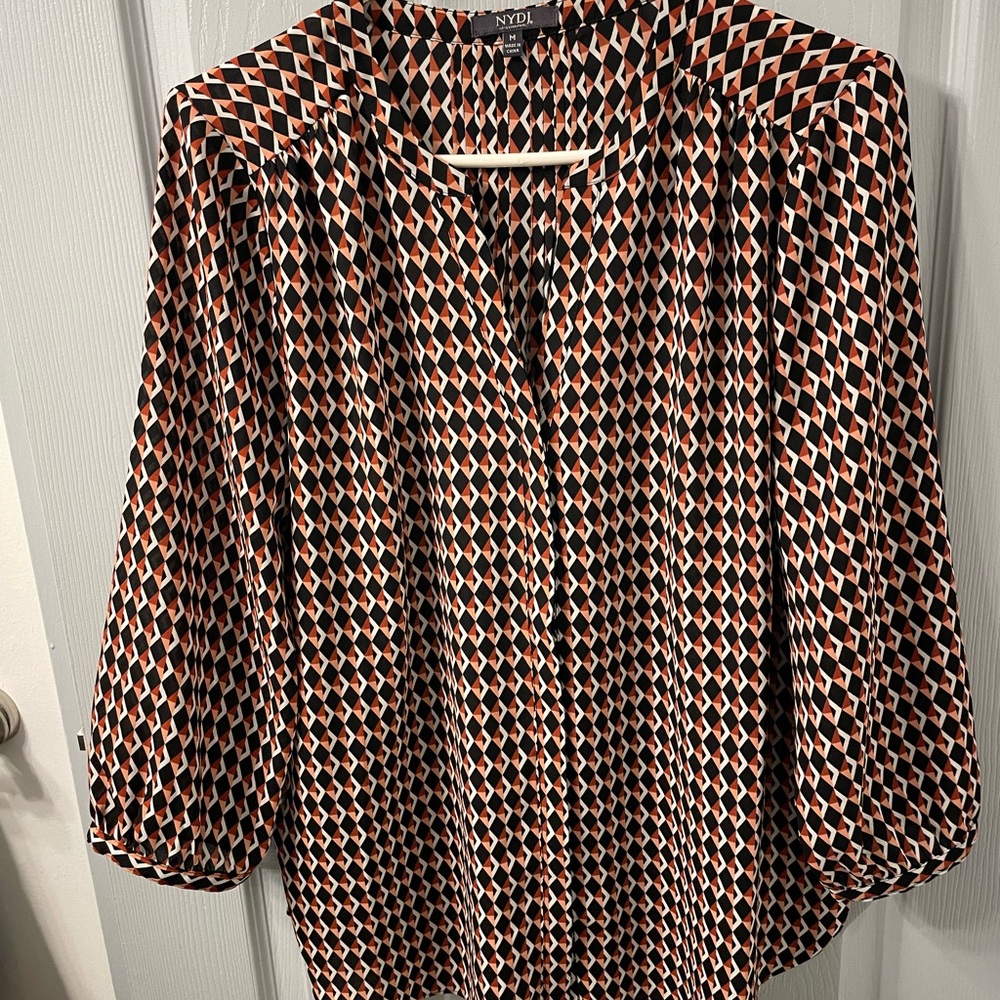 NYDJ Black and Pink Diamond Pattern Blouse